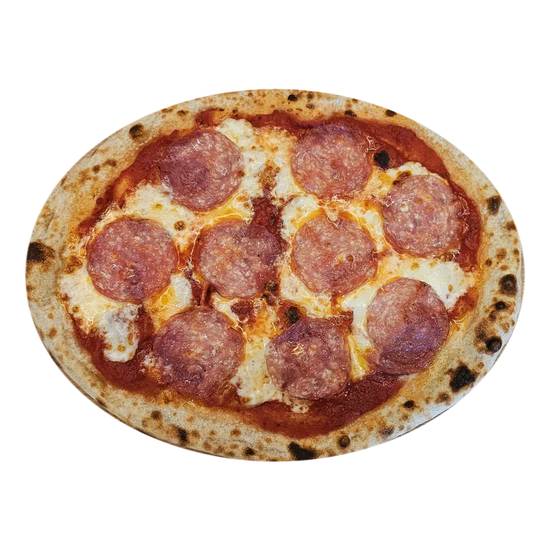 Gebackene Pizza Salami mit geröstetem Rand auf einem Holzbrett